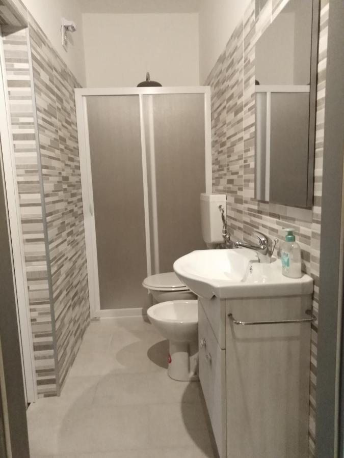 Casa Silvia Hotel Калтаджироне Екстериор снимка