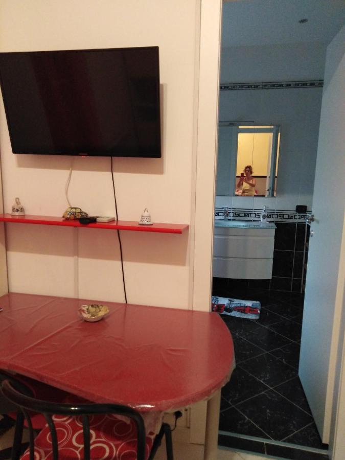 Casa Silvia Hotel Калтаджироне Екстериор снимка